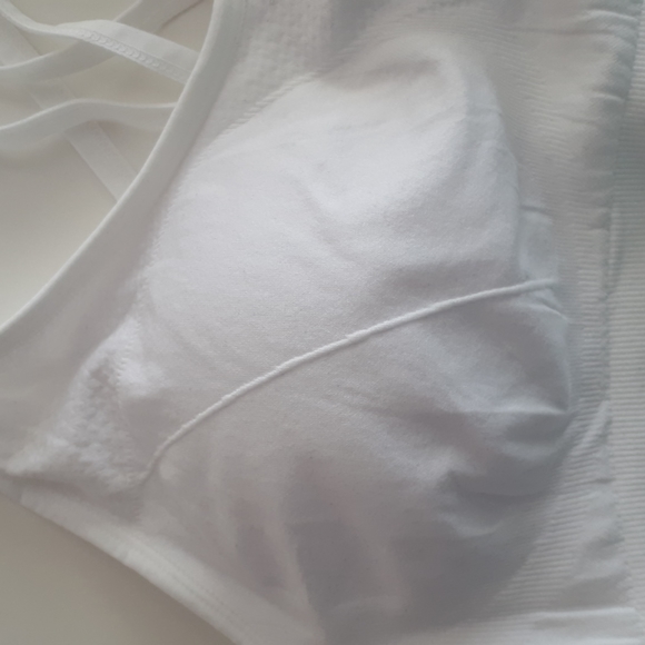 NWOT - Sports Bra - Picture 7 of 7